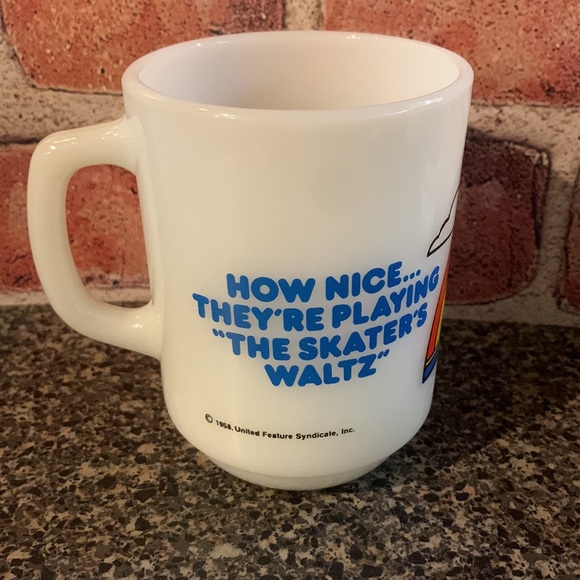 1958 Vintage Snoopy Mug- “The Skater’s Waltz” perfect...